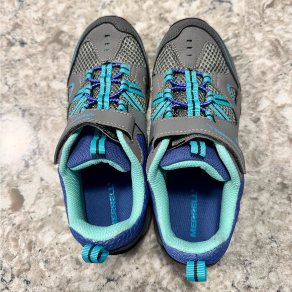 Merrell Kids' Gray and Teal Hiking Athletic Shoes Size 3 - Never Worn - Picture 1 of 5